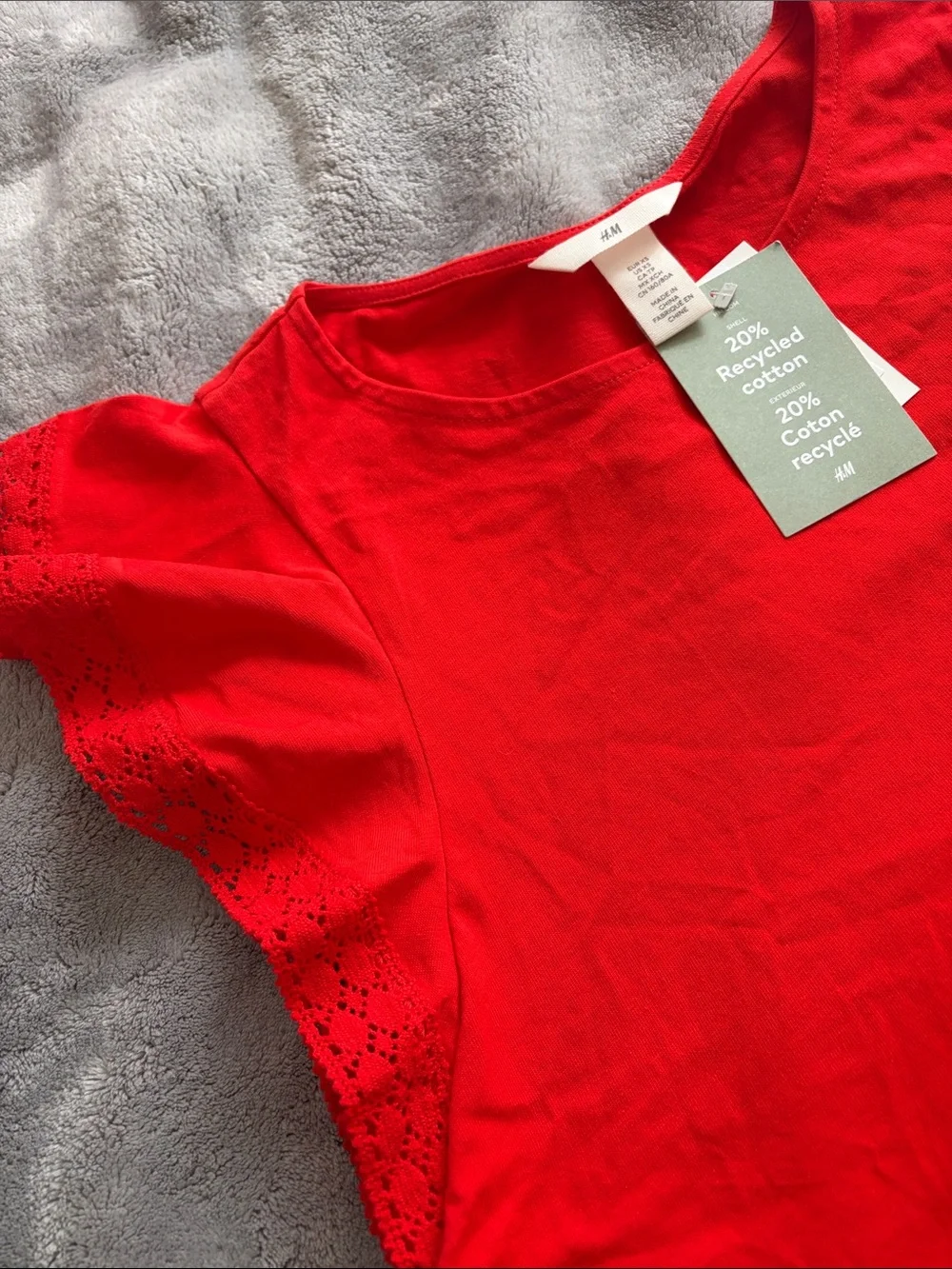 NEW! H&M Bright Red XS Flutter Sleeve Tee
